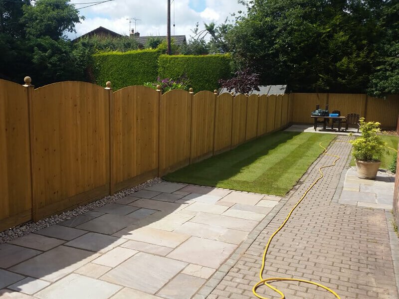 Featherboard fence panels in Mold